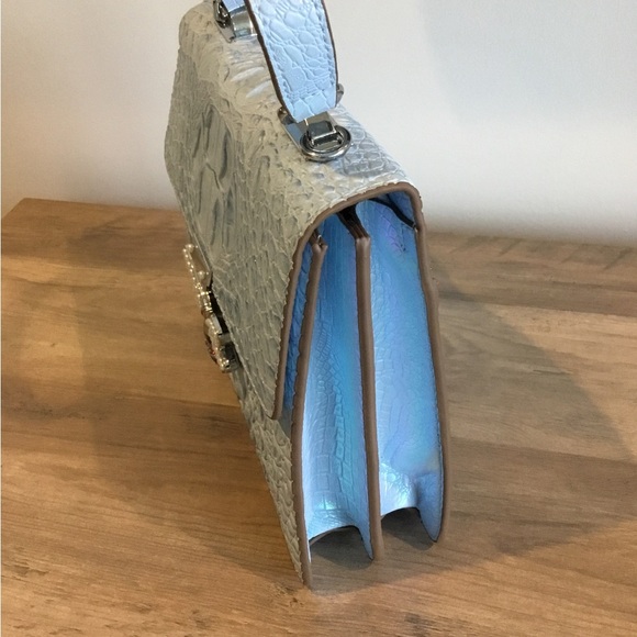 Movdari Holo Blue Crocodile Embossed Satchel Crossbody Handbag, Bee, Pearl, NWOT - Picture 6 of 11